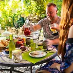 Le Portel Des Arnaud D'hotes Bed & Breakfast 3*