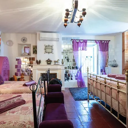 Le Portel Des Arnaud D'hotes Bed & Breakfast