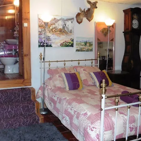Le Portel Des Arnaud D'hotes Bed & Breakfast